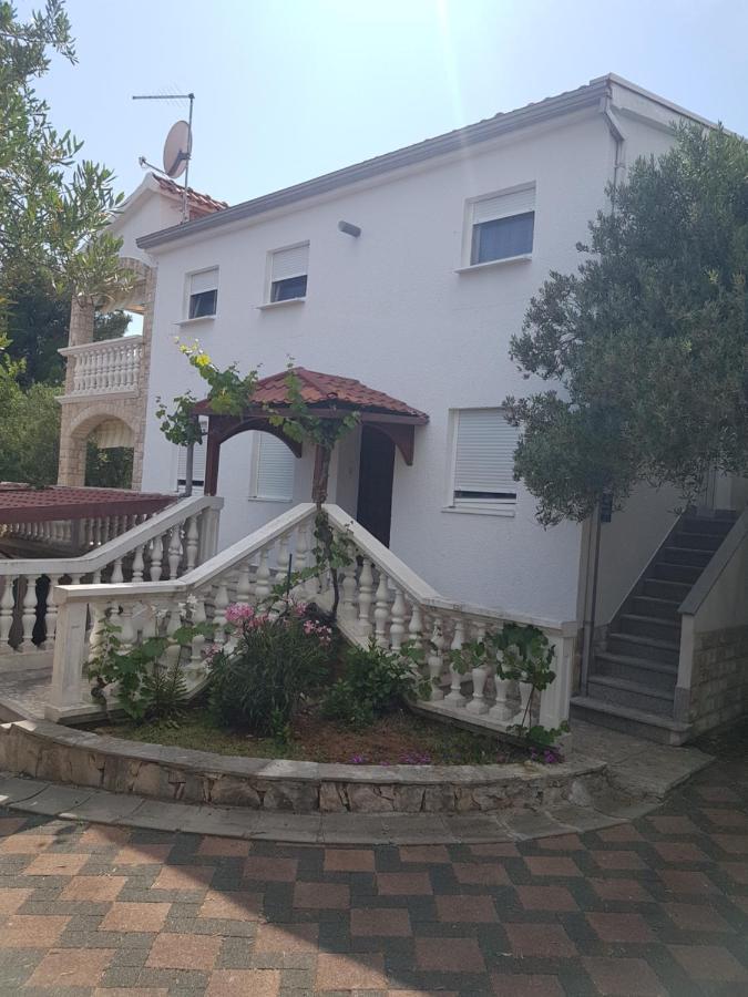 Apartman Lugovic Sibenik Exterior photo