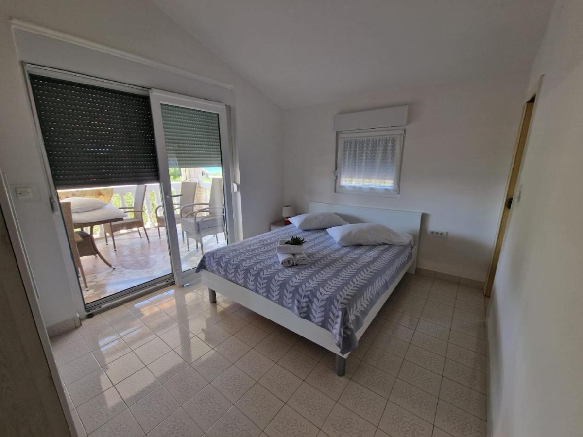 Apartman Lugovic Sibenik Exterior photo